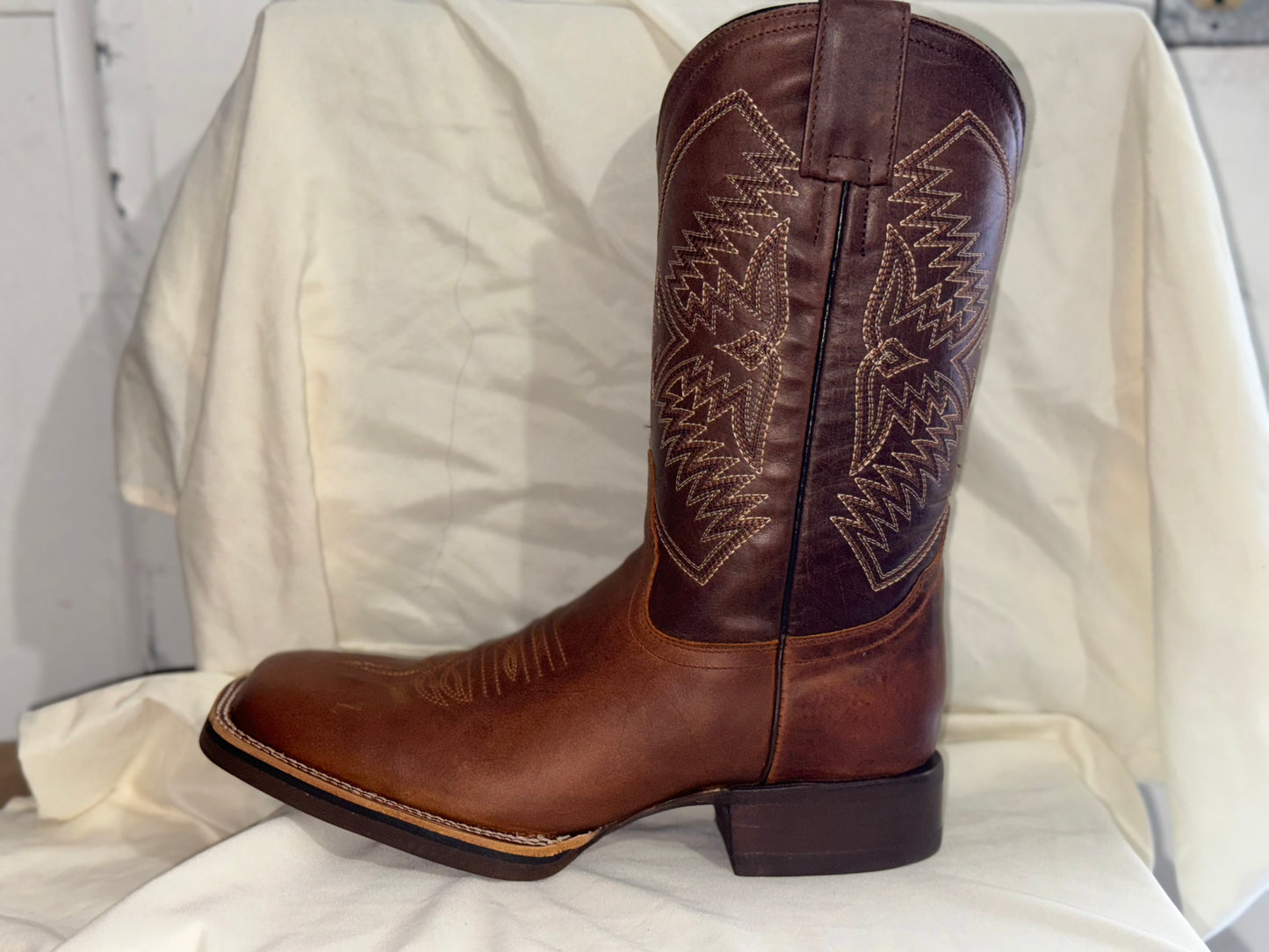 Men's Classic Brown Rodeo Boot