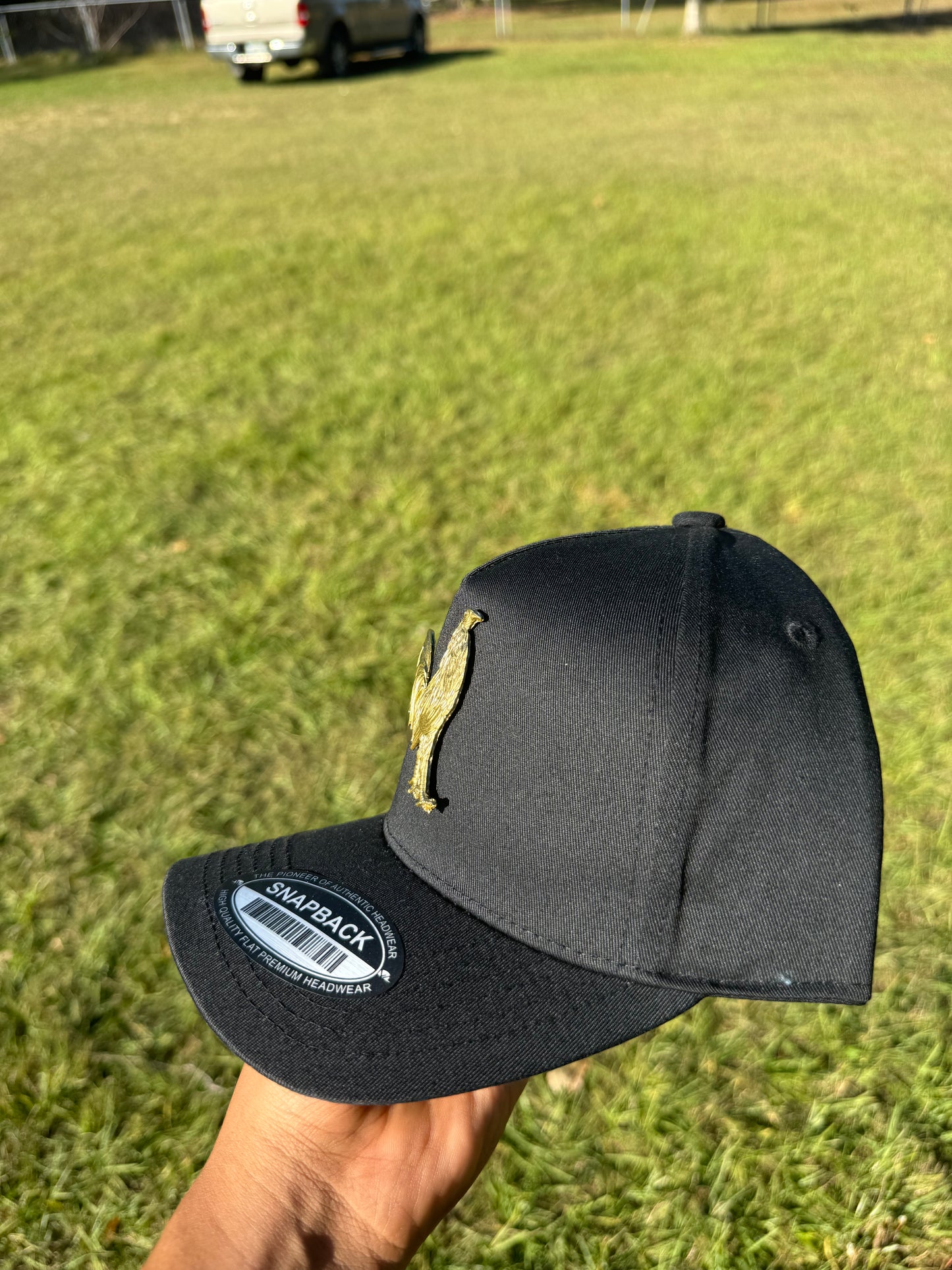 Gallo Oro Hat