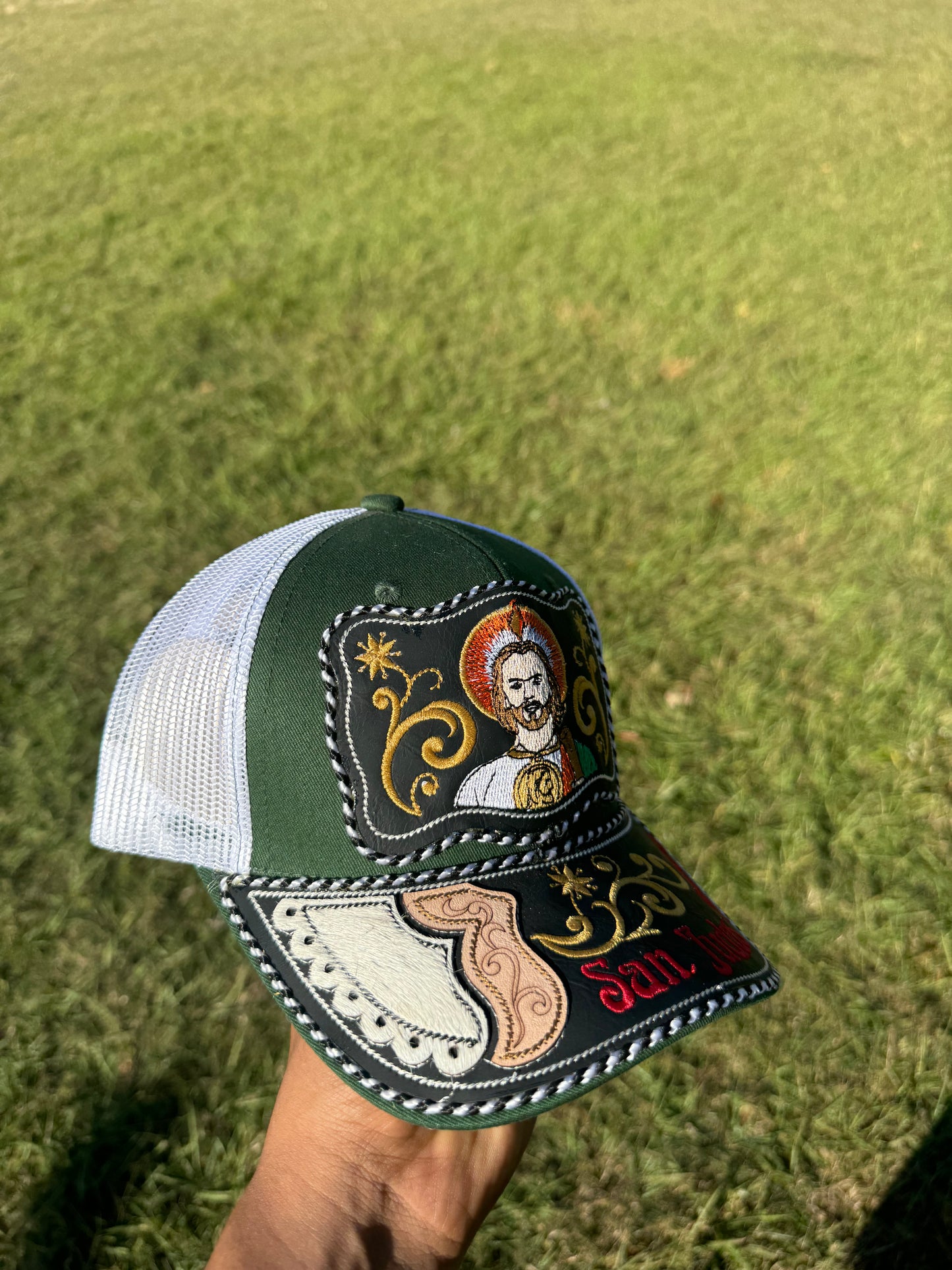 San Judas White Hat